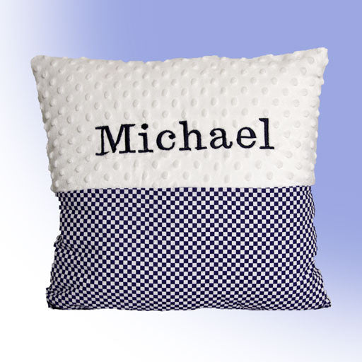 Pillow with name (or add extras)